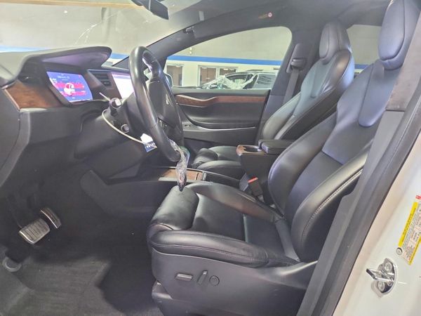 2020 TESLA MODEL X