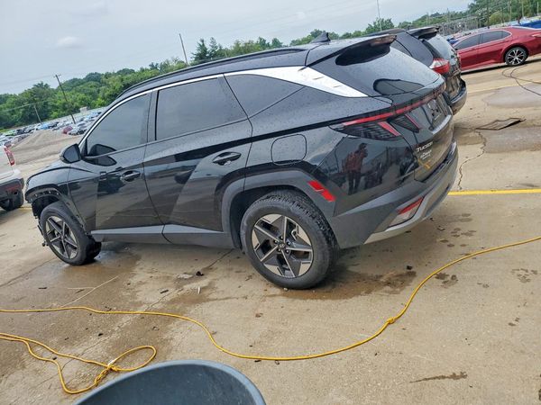 2025 HYUNDAI TUCSON