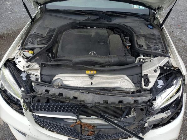 2021 MERCEDES-BENZ C C300-4M