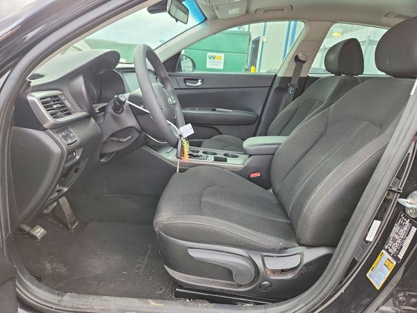 2019 KIA OPTIMA LX, S