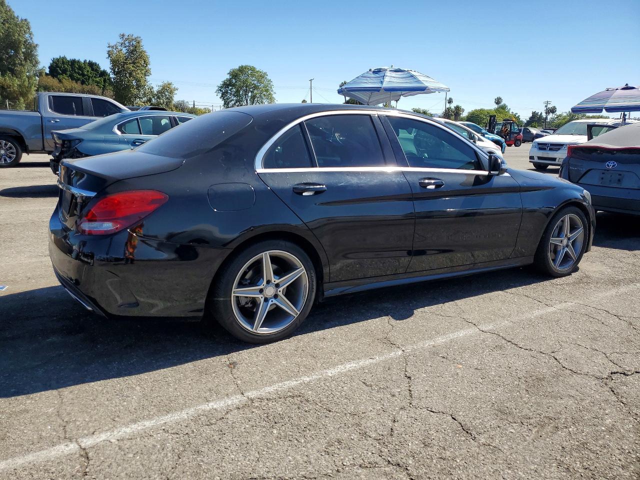 2016 MERCEDES-BENZ C C300
