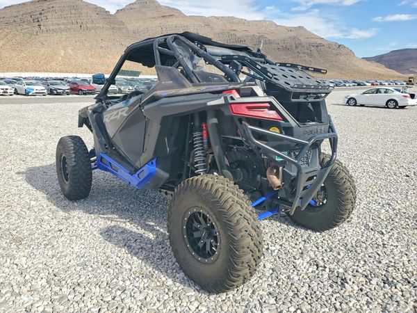2022 POLARIS RZR