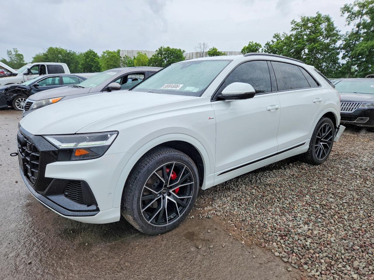 2022 AUDI Q8