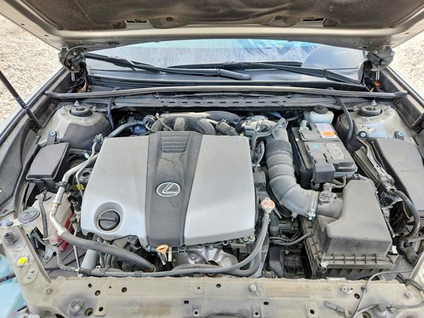 2019 LEXUS ES 350
