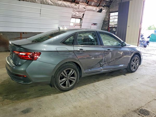 2023 VOLKSWAGEN JETTA SE w/ Sunroof