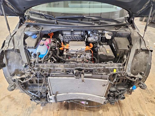 2024 HYUNDAI IONIQ SE — Engine bay