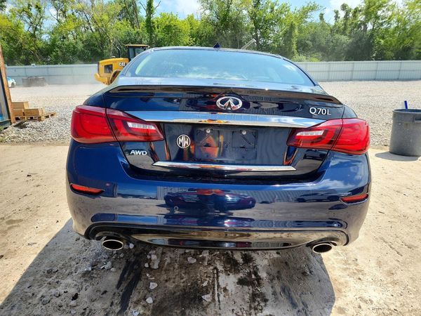 2018 INFINITI Q70L