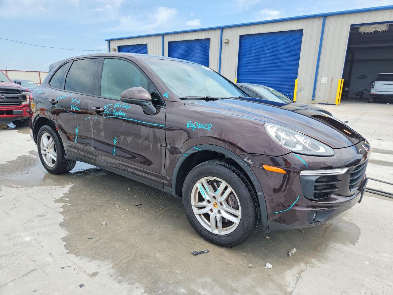 2016 PORSCHE CAYENNE