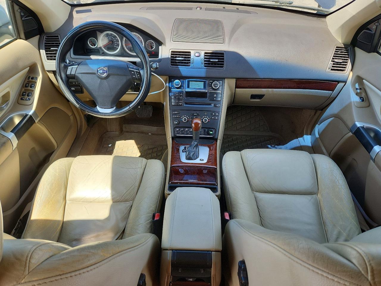 2014 VOLVO XC90