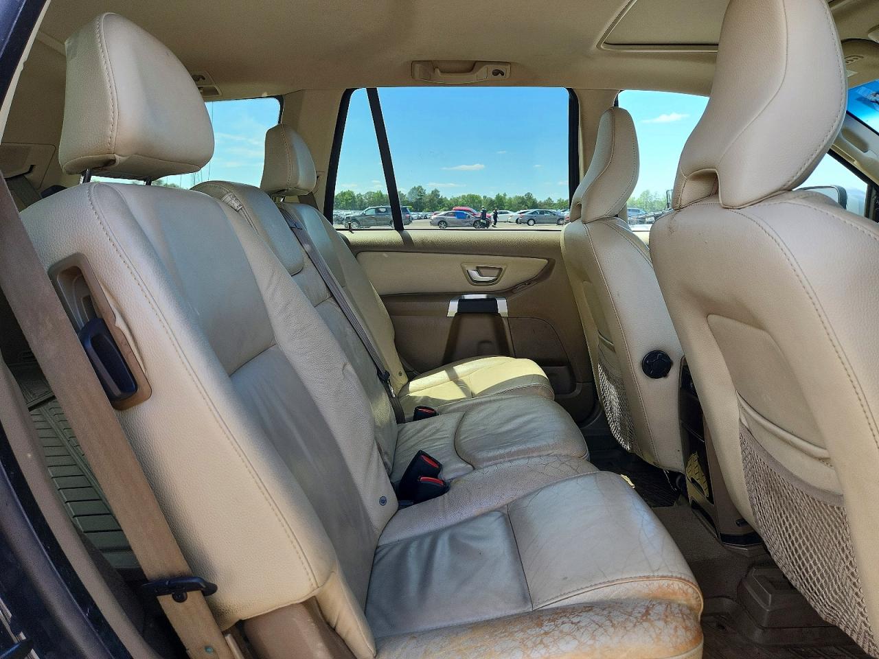 2014 VOLVO XC90