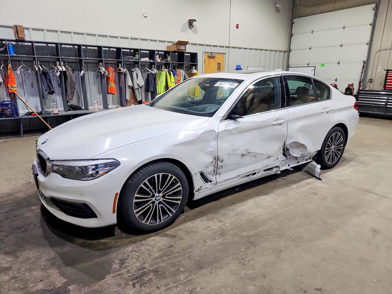 2020 BMW 530 xDrive