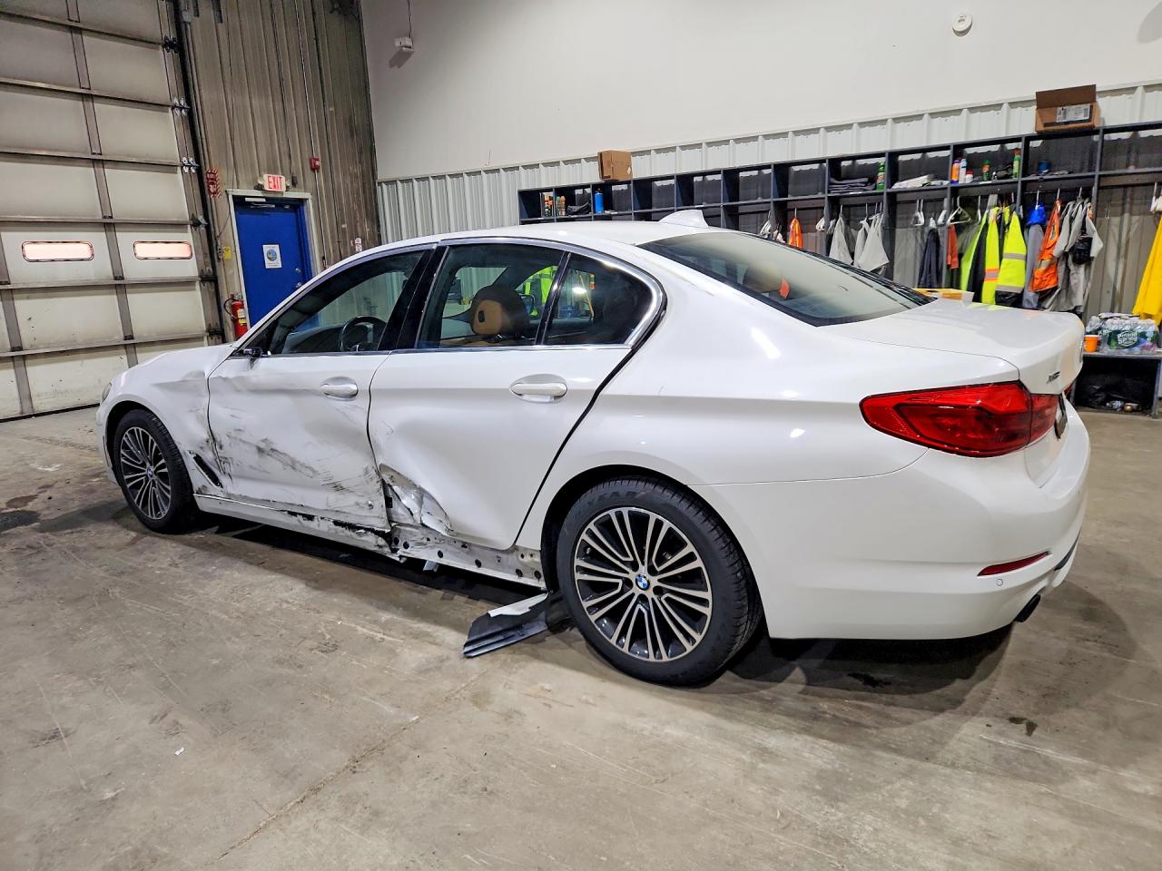 2020 BMW 530 xDrive