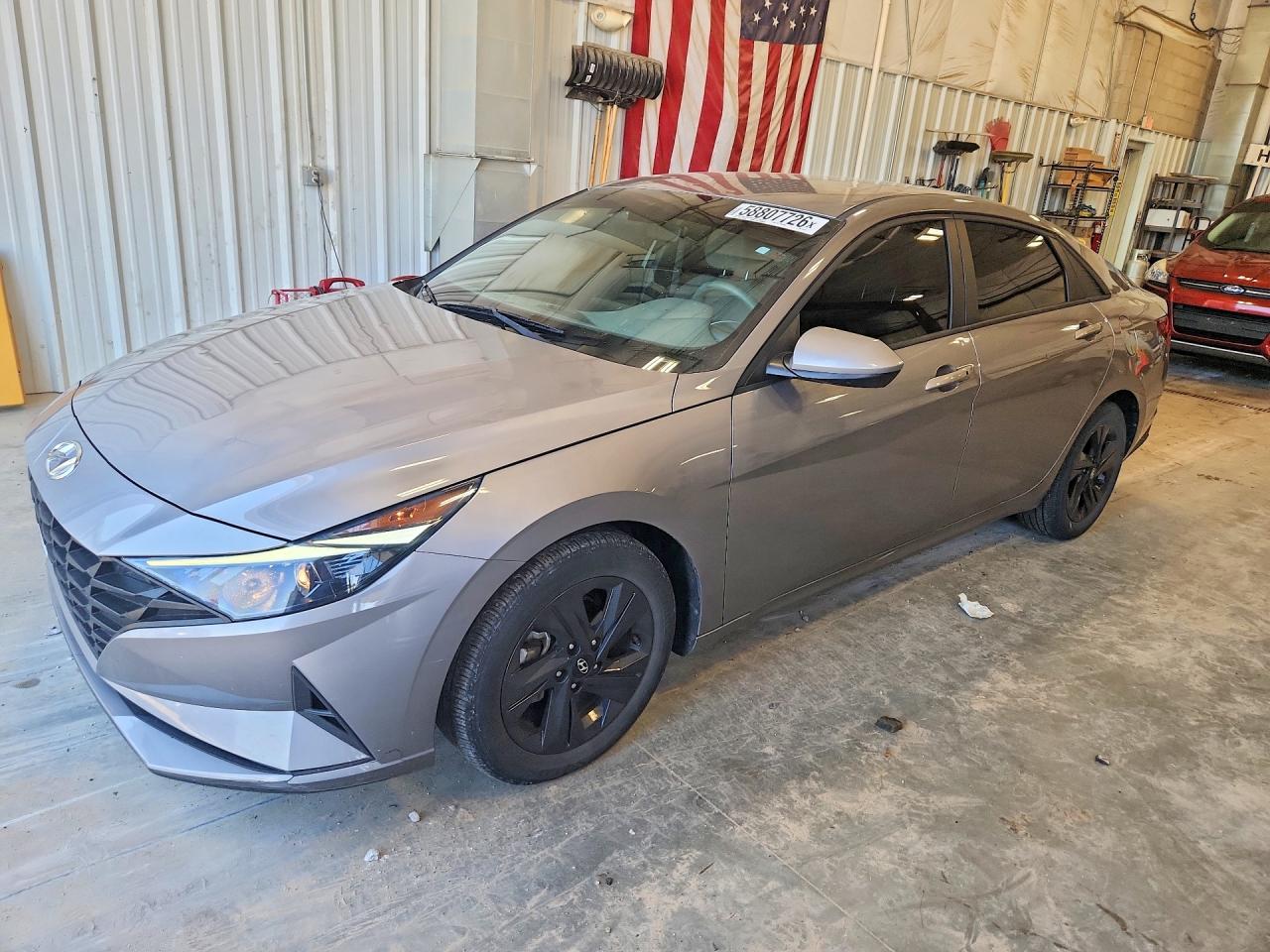2022 HYUNDAI ELANTRA SEL