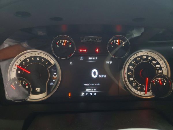 2019 RAM 1500 CLASSIC SLT