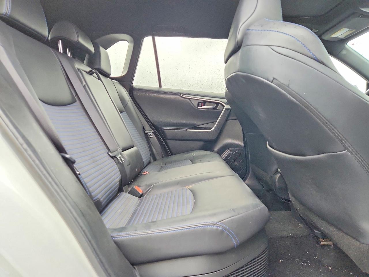 2024 TOYOTA RAV4 XSE