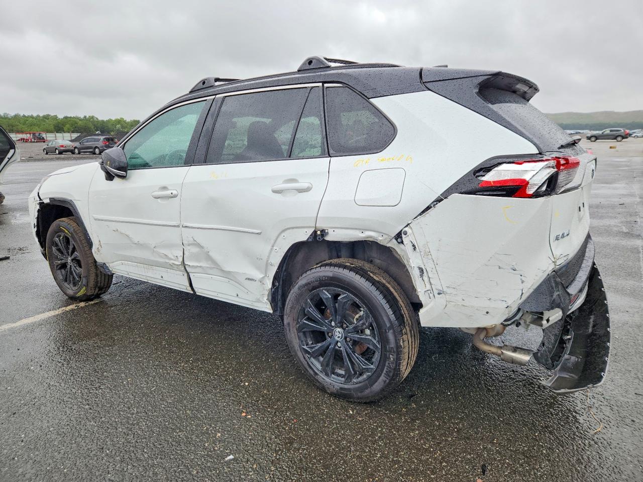 2024 TOYOTA RAV4 XSE