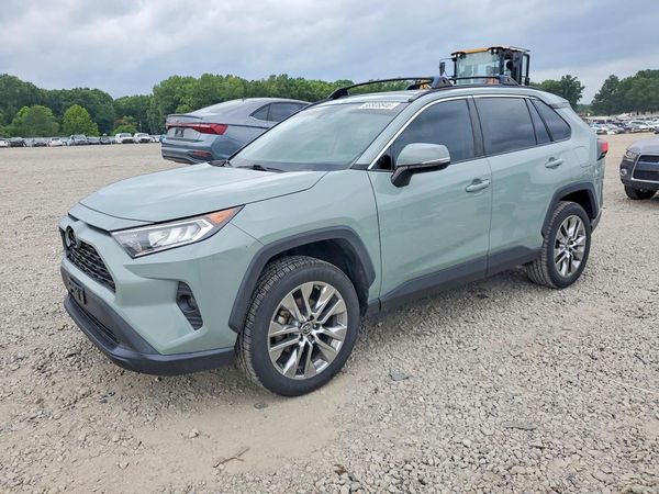 2019 TOYOTA RAV4 XLE Premium