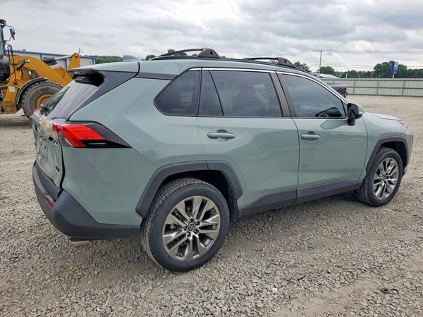 2019 TOYOTA RAV4 XLE Premium