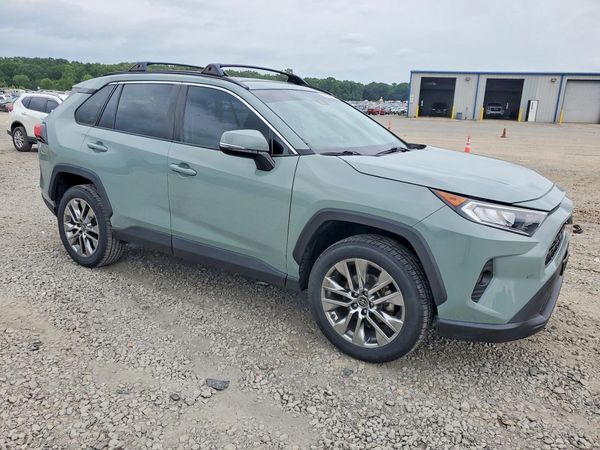 2019 TOYOTA RAV4 XLE Premium