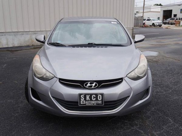 2013 HYUNDAI ELANTRA