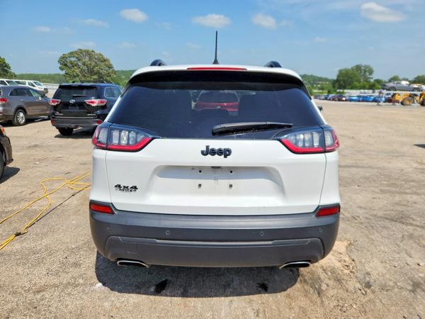 2020 JEEP CHEROKEE LATITUDE PLUS 4X4