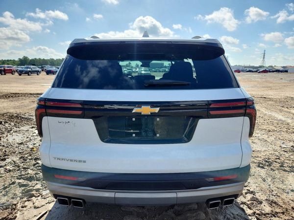 2025 CHEVROLET TRAVERSE LT