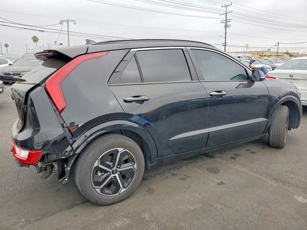 2025 KIA NIRO
