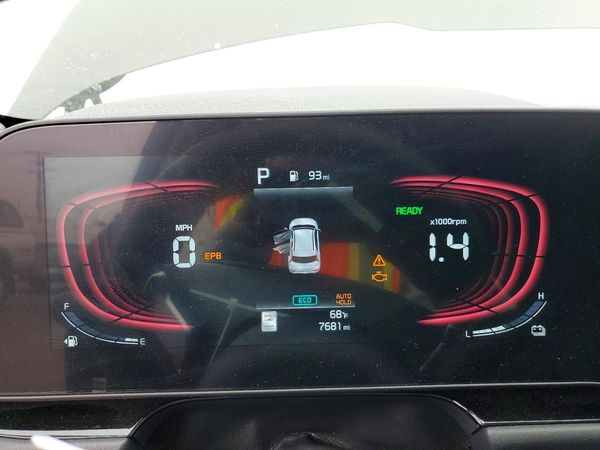 2025 KIA NIRO