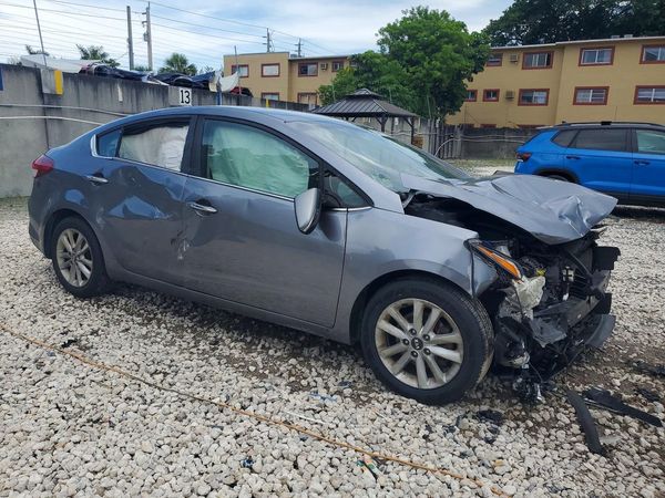 2017 KIA FORTE LX Popular, S