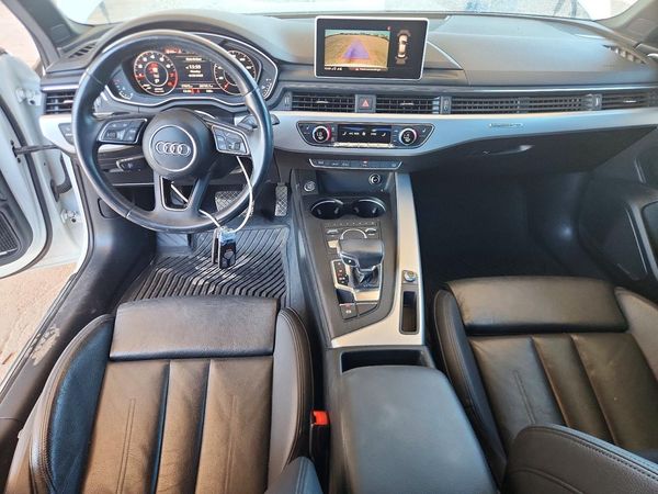 2017 AUDI A4 quattro Premium Plus