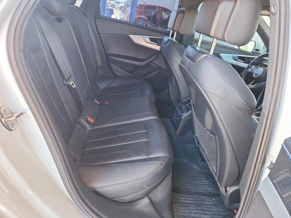 2017 AUDI A4 quattro Premium Plus