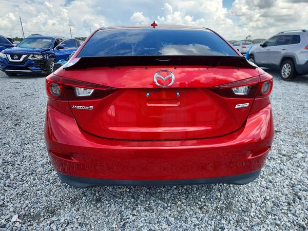 2018 MAZDA 3 Touring