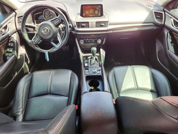 2018 MAZDA 3 Touring