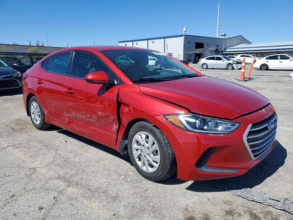 2018 HYUNDAI ELANTRA SE