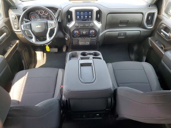 2022 CHEVROLET SILVERADO LT — CKPT