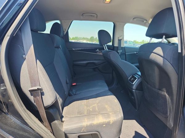 2019 KIA SORENTO L, LX, S