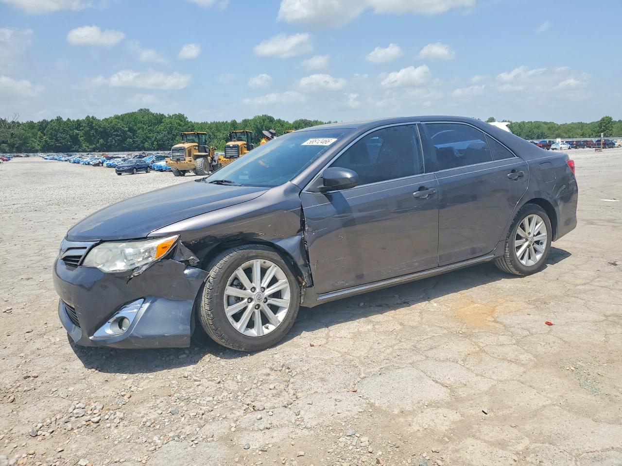 2013 TOYOTA CAMRY