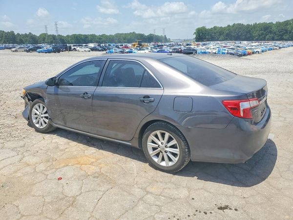 2013 TOYOTA CAMRY