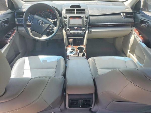 2013 TOYOTA CAMRY