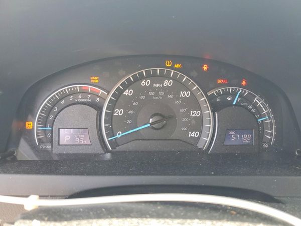 2013 TOYOTA CAMRY
