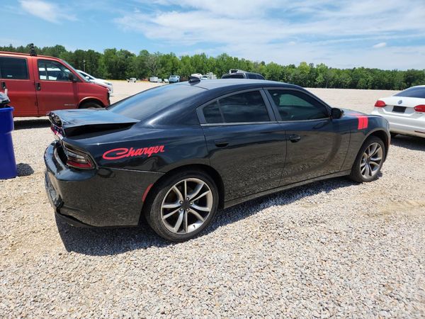 2015 DODGE CHARGER SXT