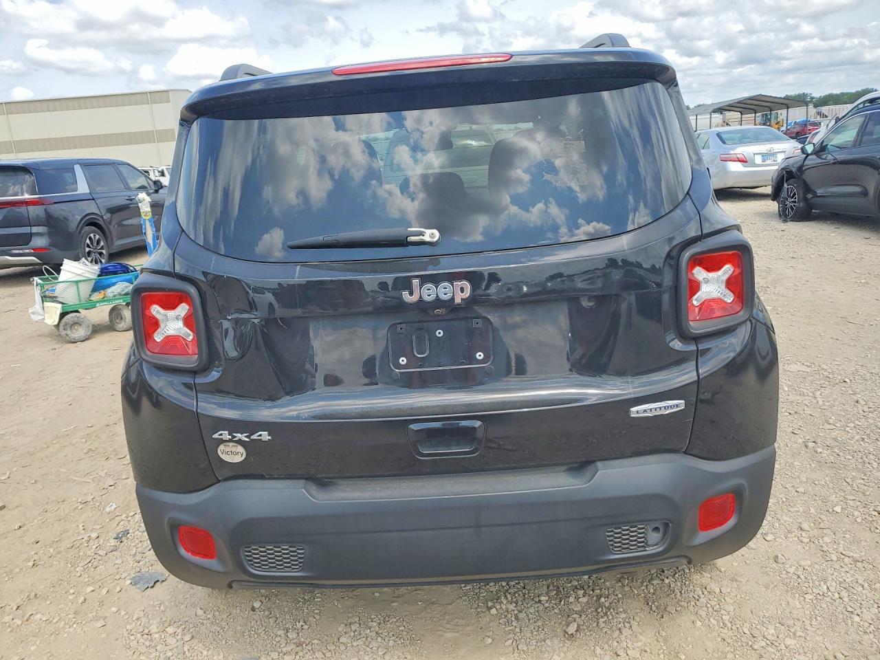 2019 JEEP RENEGADE LATITUDE 4X4