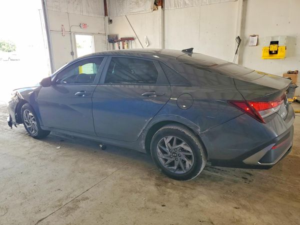 2024 HYUNDAI ELANTRA