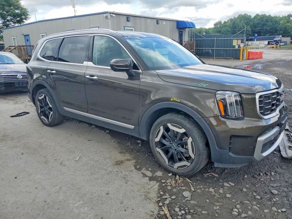 2023 KIA TELLURIDE S