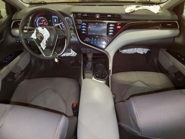 2020 TOYOTA CAMRY