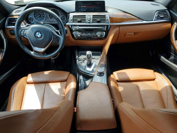 2017 BMW 330