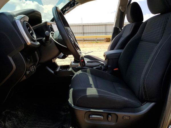 2023 TOYOTA TACOMA SR5