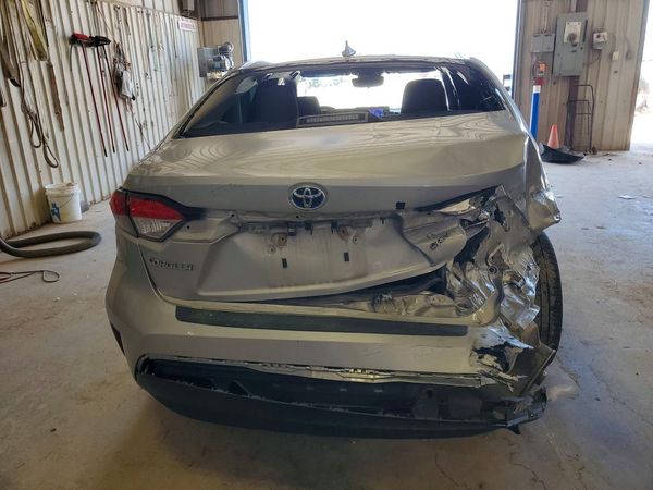 2025 TOYOTA COROLLA LE, XLE, SE