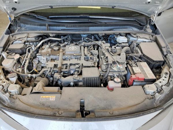 2025 TOYOTA COROLLA LE, XLE, SE