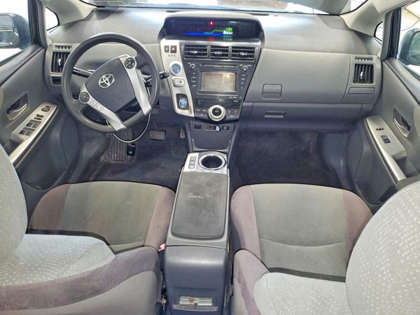 2012 TOYOTA PRIUS V TH